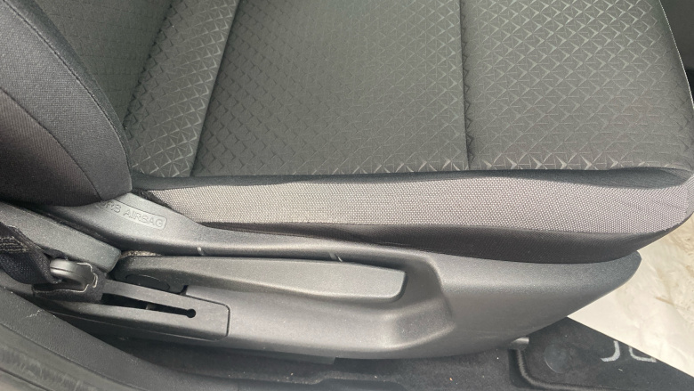 Nissan Juke 1.0 DiG-T 114 N-Connecta 5dr Petrol Hatchback